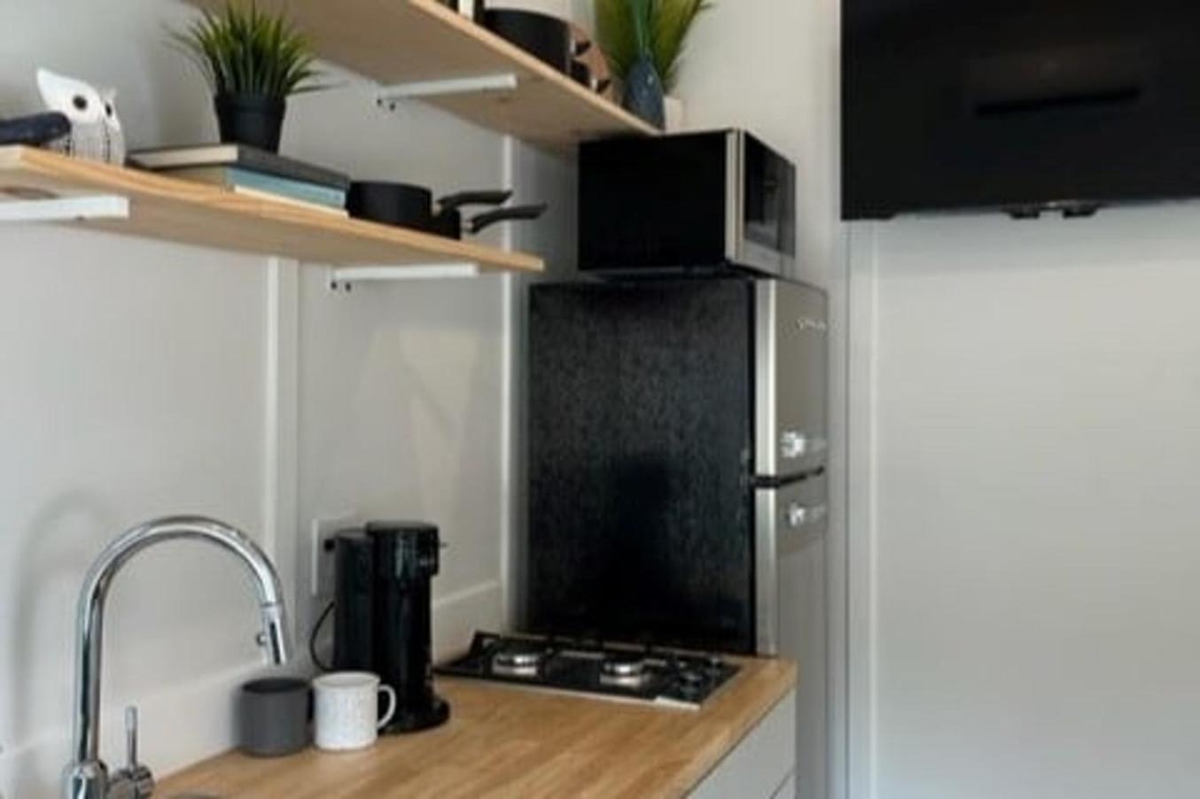 The Tiny Getaway Home Elizabethtown Buitenkant foto