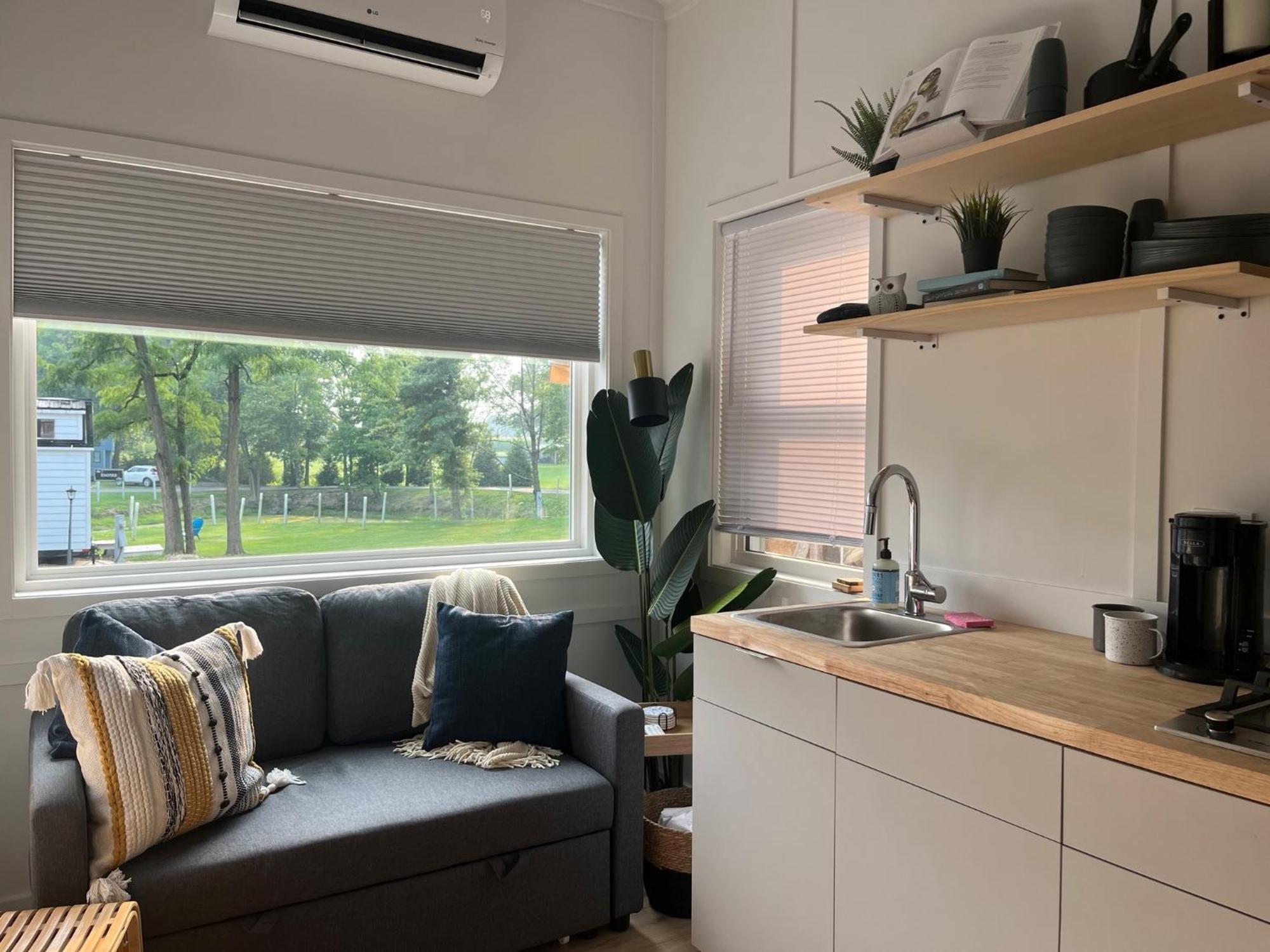 The Tiny Getaway Home Elizabethtown Buitenkant foto